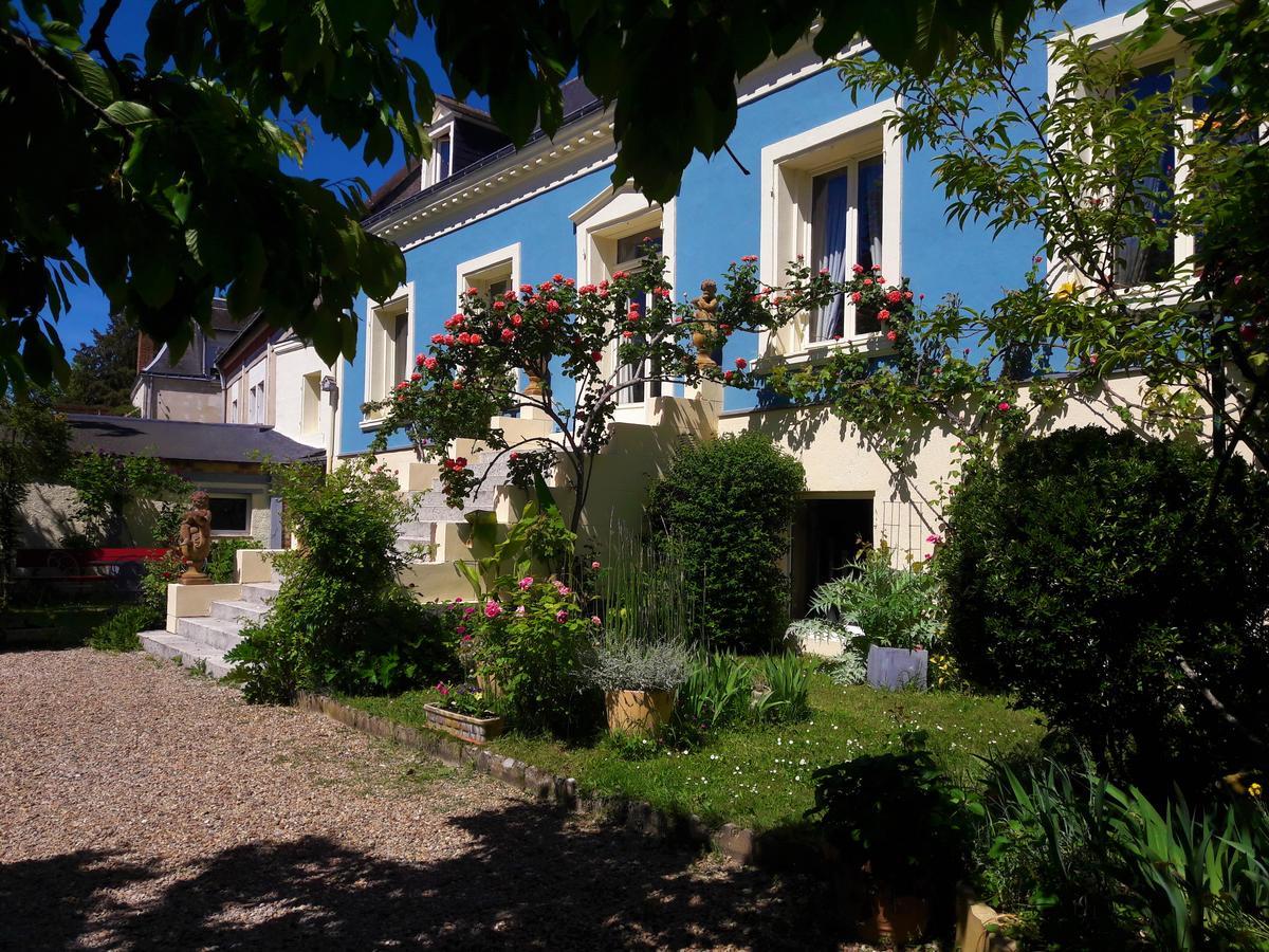 Le Vieux Vauvert Panzió Rochecorbon Kültér fotó